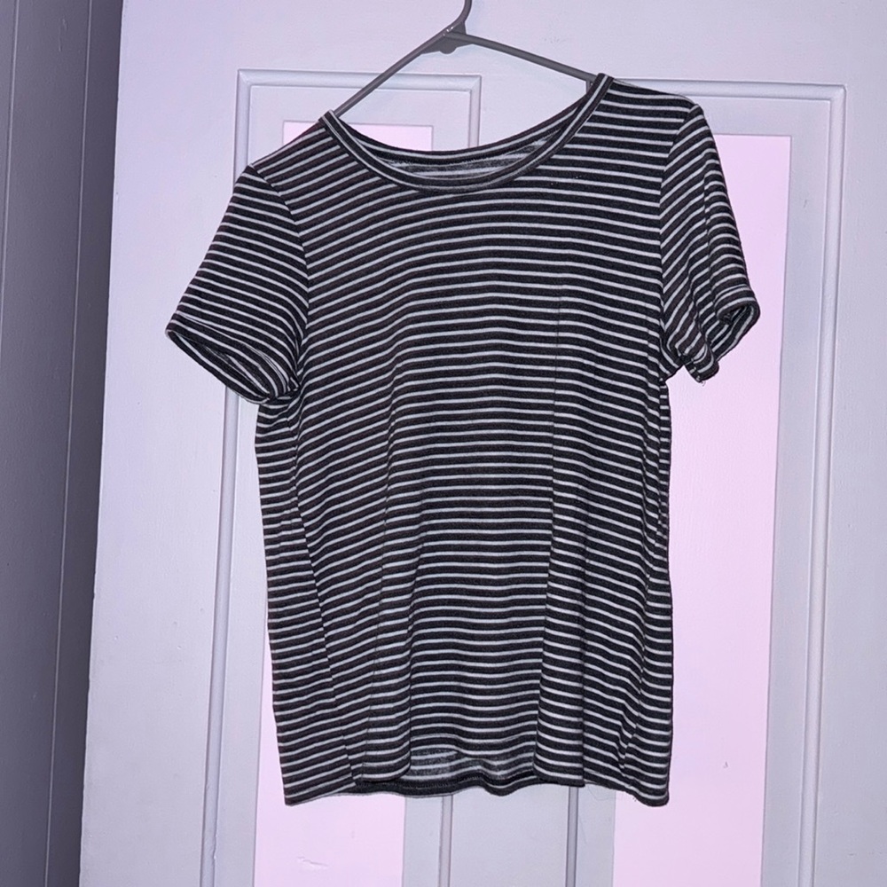 american eagle striped tee